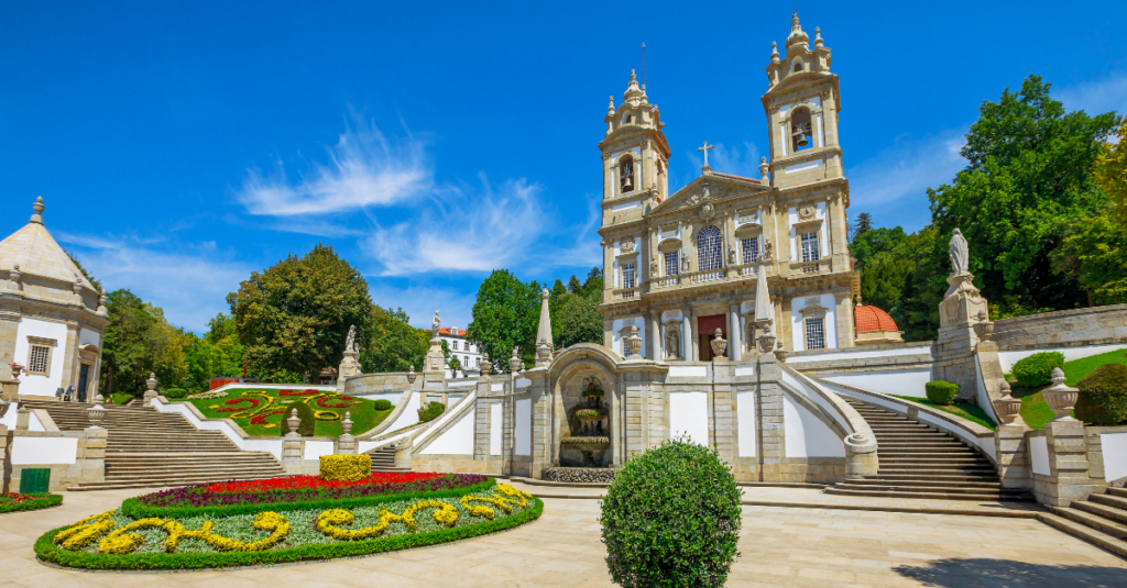 how to start a company in Braga as a foreigner